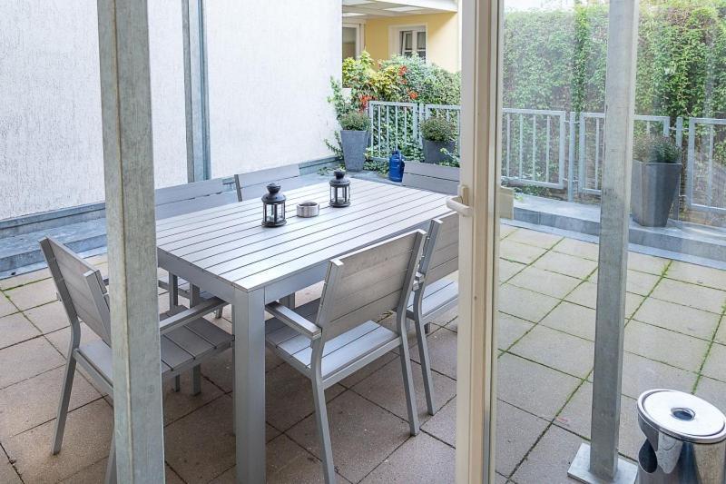 H&H Apartments Im Herzen Der Stadt In Der Lange Strasse Geraeumig Ruhig Mit Kueche Und Esstisch ไกรฟ์สวัลด์ ภายนอก รูปภาพ